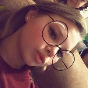 Meet your Posher, Kelsey